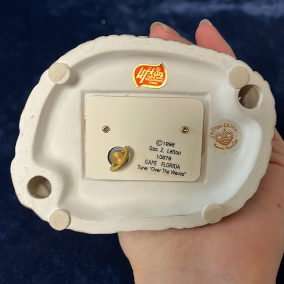 VTG Lefton Lighthouse - Picture 5 of 5